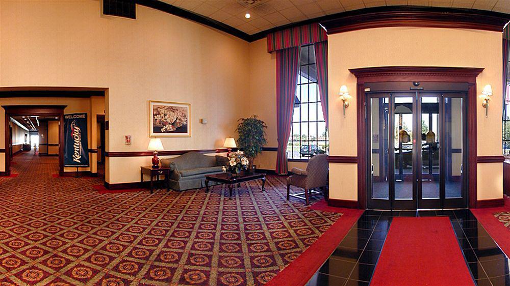 Ramada Plaza Louisville Hotel And Conference Center Exterior photo